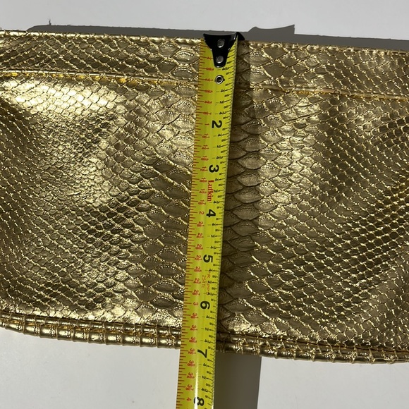 Guess gold metallic snake skin animal print clutch bag purse - Picture 5 of 5